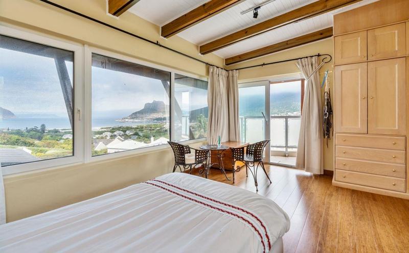 4 Bedroom Property for Sale in Hout Bay Western Cape